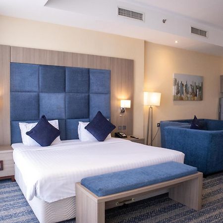 The Castle Premium Hotel Doha Eksteriør billede