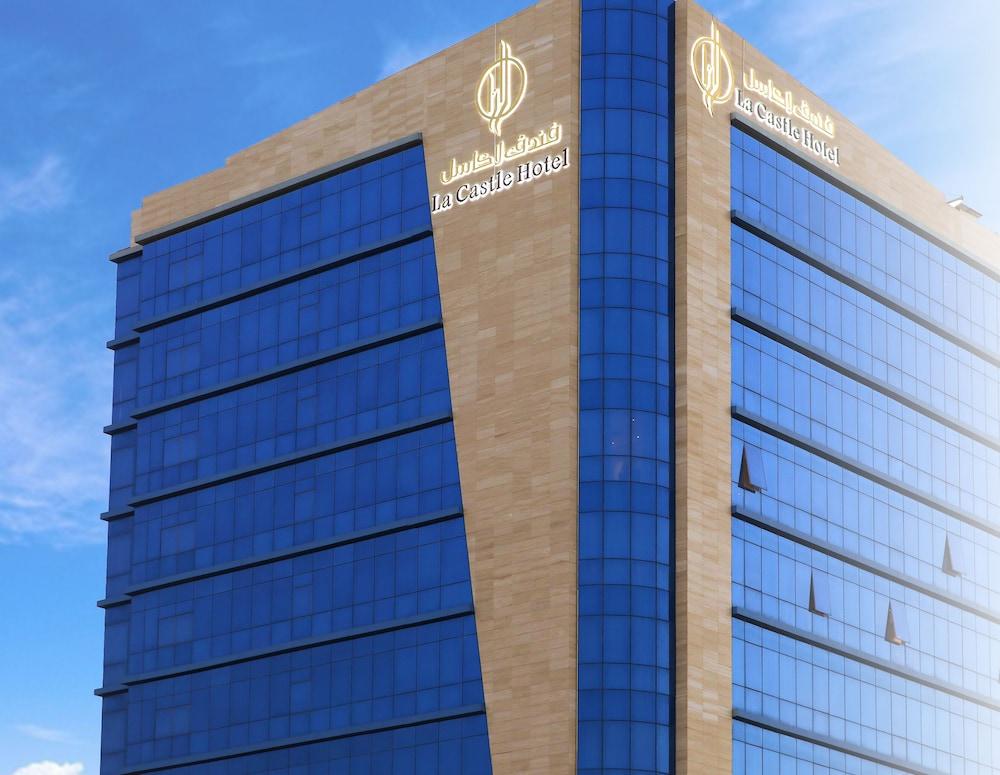 The Castle Premium Hotel Doha Eksteriør billede
