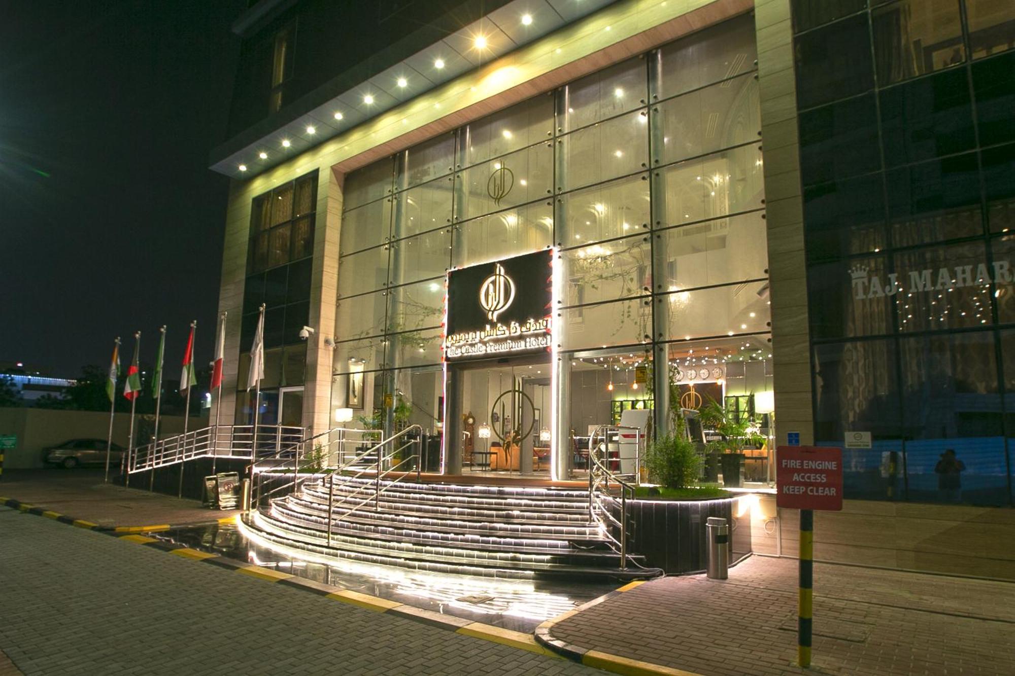 The Castle Premium Hotel Doha Eksteriør billede