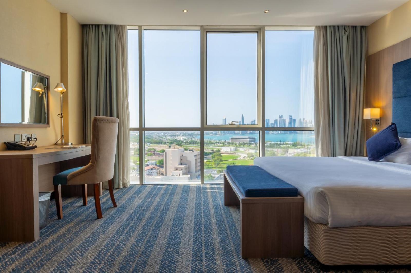 The Castle Premium Hotel Doha Eksteriør billede