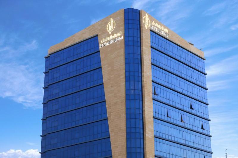 The Castle Premium Hotel Doha Eksteriør billede